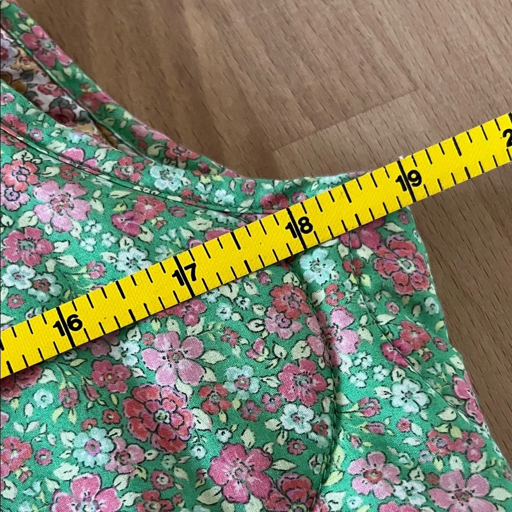 Oak Meadow Floral Quilted Vest - Picture 7 of 13